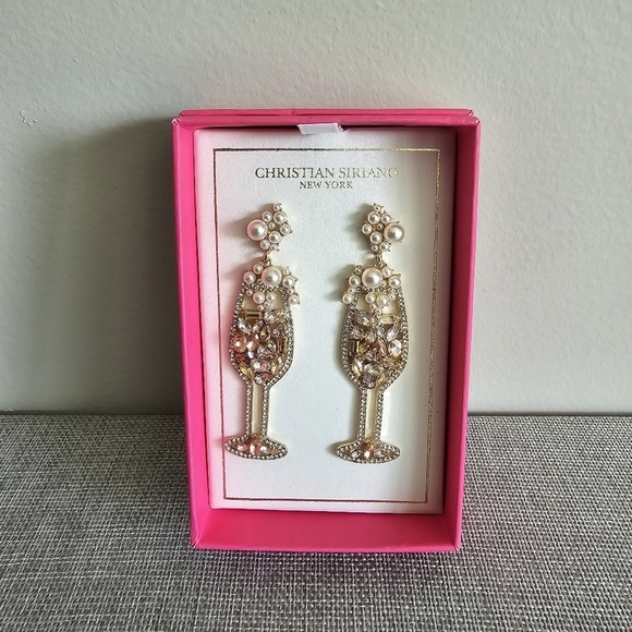 Christian Siriano Gold Faux Pearls Rhinestone Crystal Drop Champagne Earrings - Picture 4 of 4